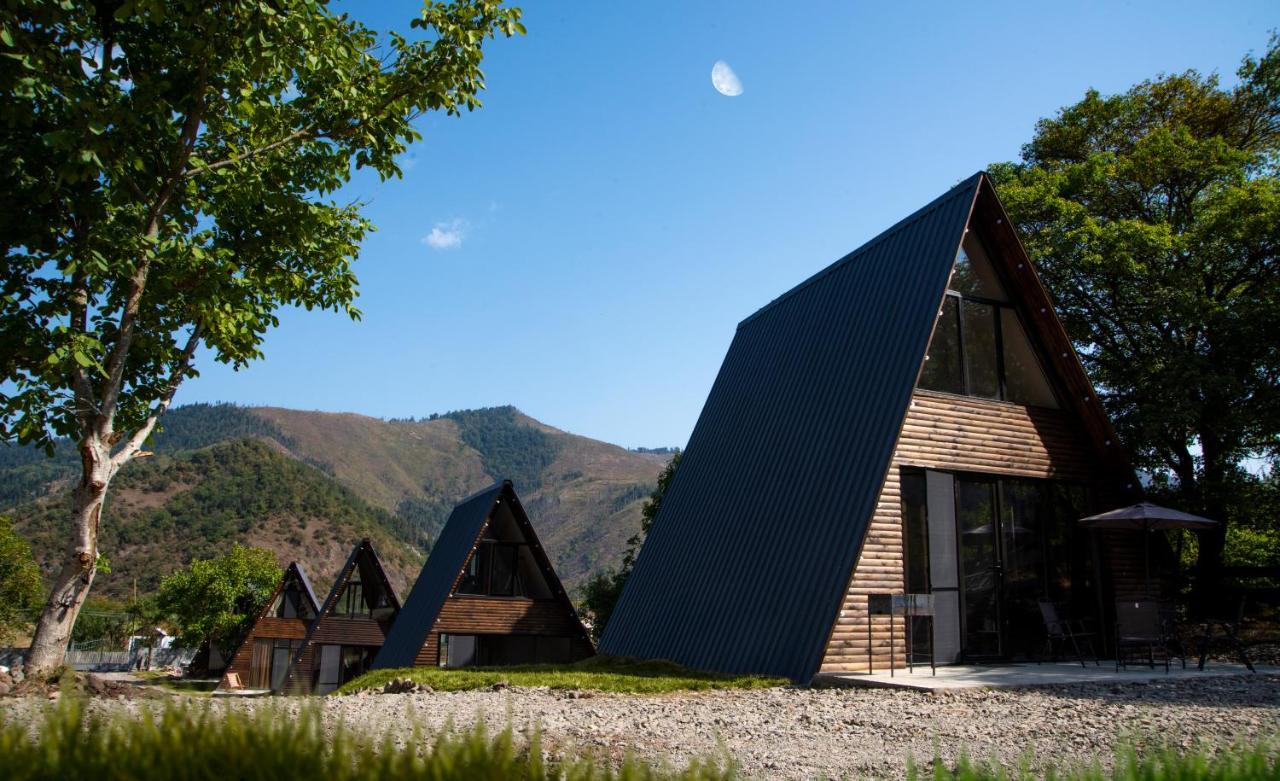 Landhaus ボルジョミ エクステリア 写真