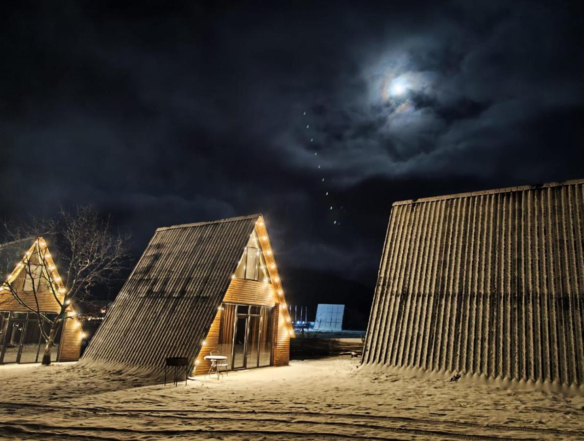 Landhaus ボルジョミ エクステリア 写真