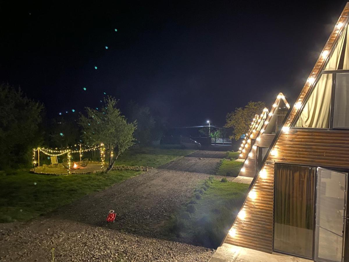 Landhaus ボルジョミ エクステリア 写真