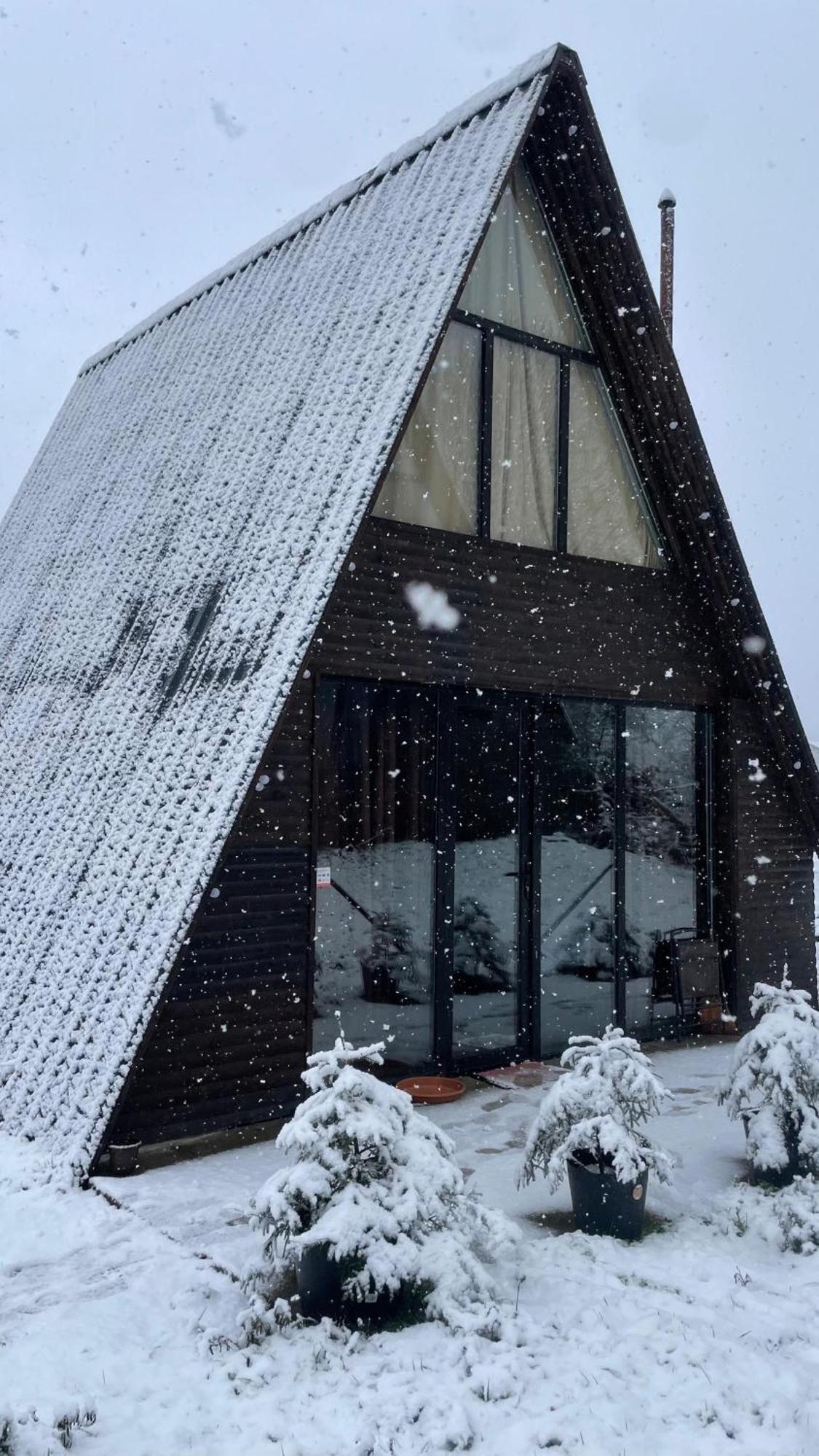 Landhaus ボルジョミ エクステリア 写真